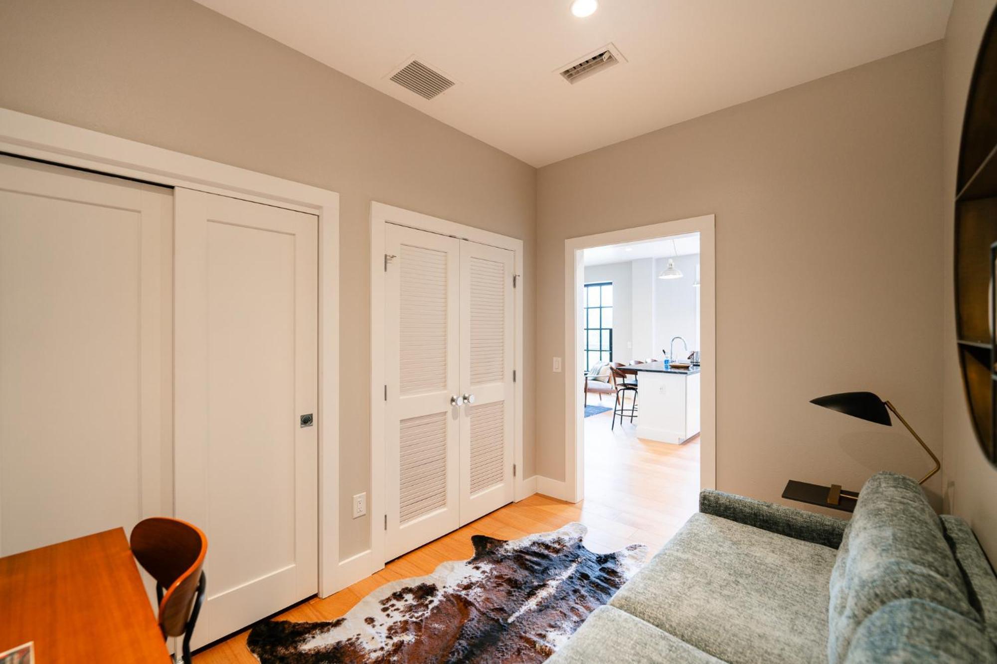 Western 1924 Luxury Lofts Martindale Zewnętrze zdjęcie